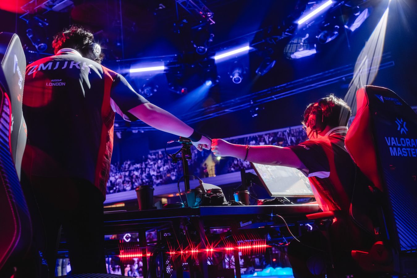 EDward Gaming стала первой китайской командой на Valorant Champions 2026