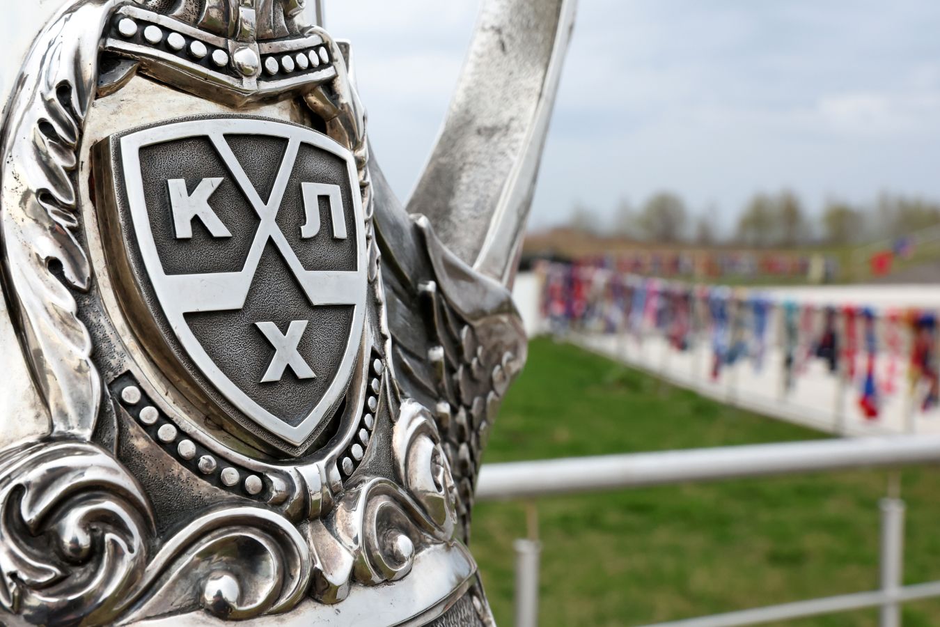 Авангард  Салават Юлаев: онлайн-трансляция матча КХЛ-2025/2026 начнётся в 16:30 мск