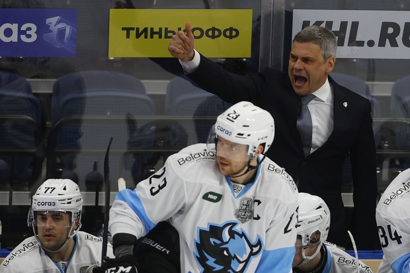 Смит не согласился с позицией Квартальнова по поводу церемонии в честь Андрея Стася