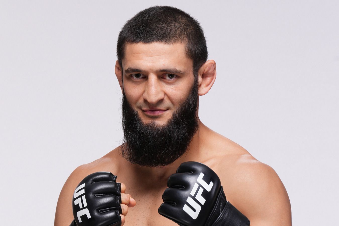 Алекс не хочет. Хамзат Чимаев заявил, что Перейра отказывается от боя с ним