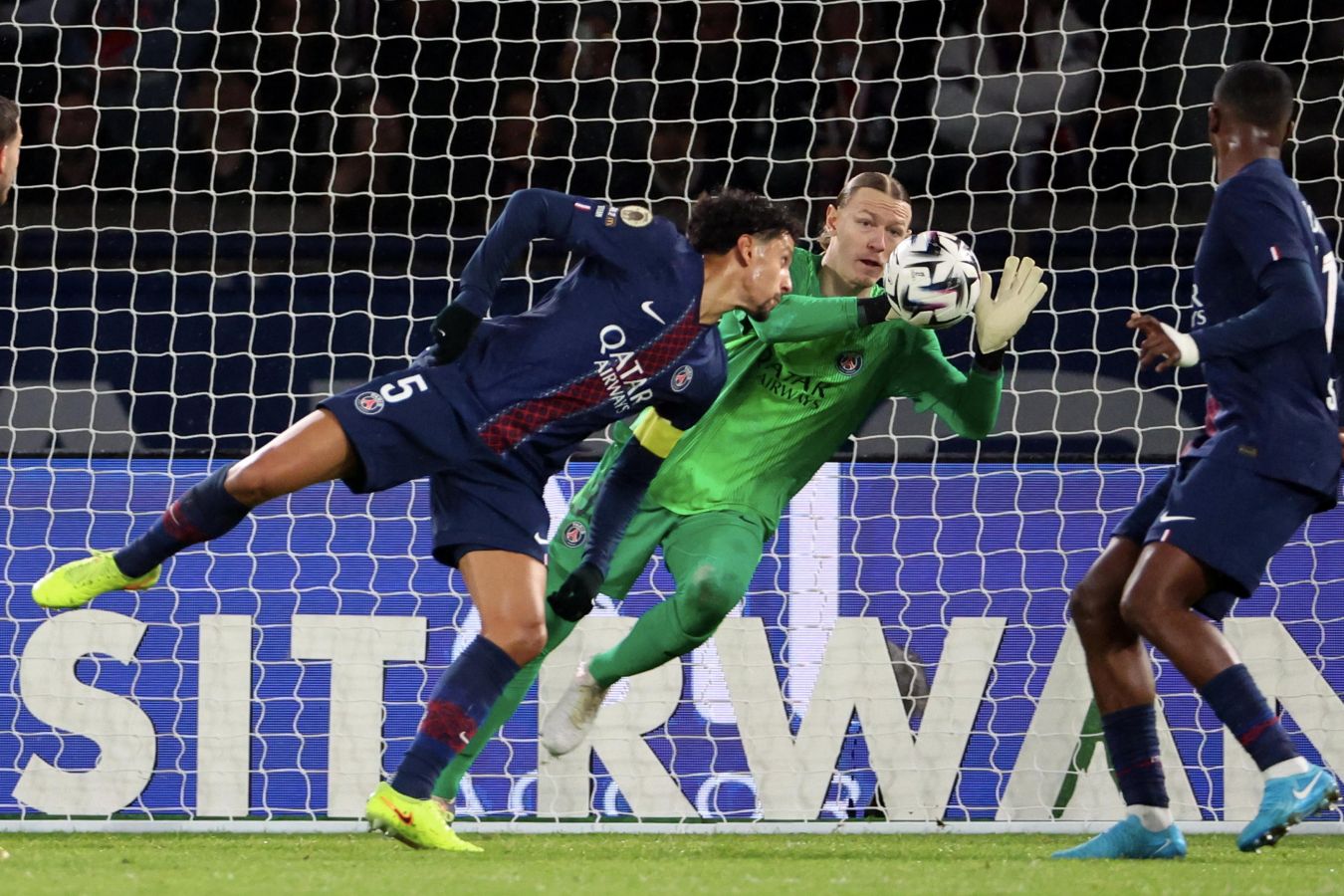 Матвей Сафонов: ключевые моменты матча ЛЧ с «Монако»