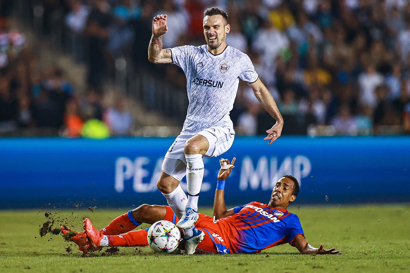 Нефтчи карабах. Qarabag match 2024. Динамо киев. Победа карабаха футбол. Фк карабах.