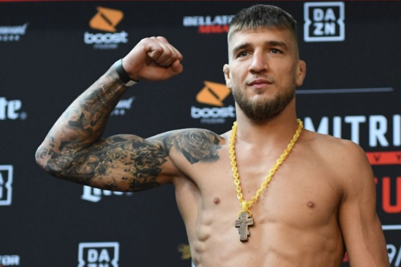 Экс-чемпион Bellator Амосов сообщил, что ведёт переговоры с UFC