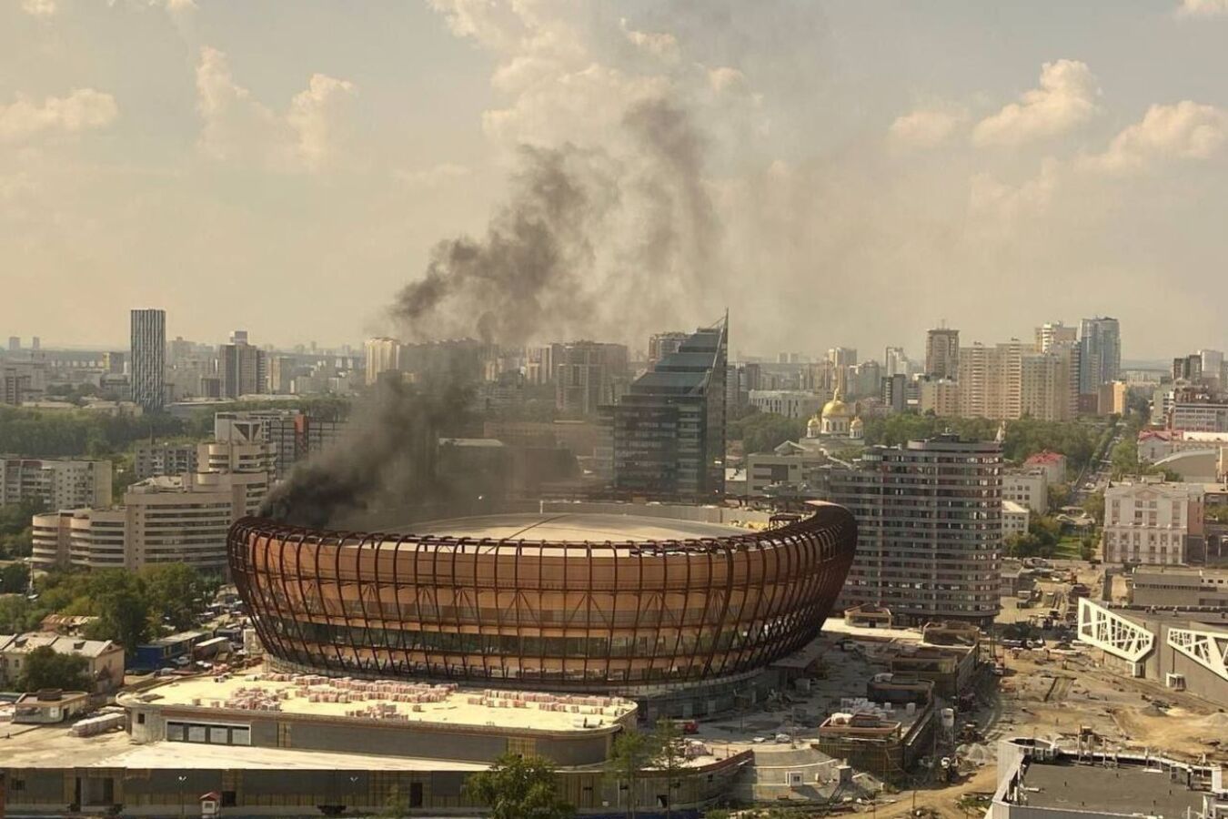 УГМК-арена в Екатеринбурге понесла незначительный ущерб от возгорания -  Чемпионат