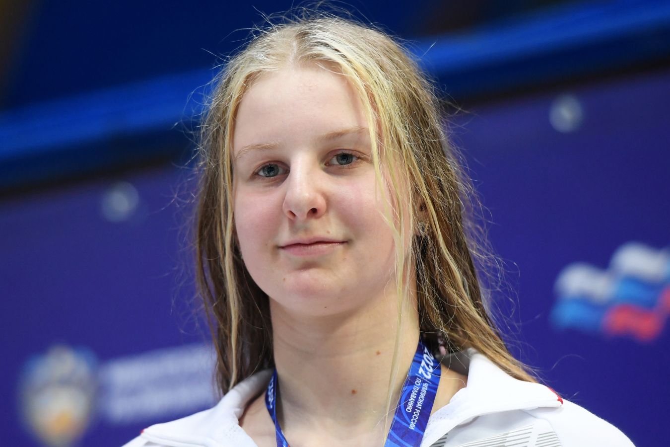 «Это человек другого уровня». 18-летняя российская пловчиха установила мировой рекорд