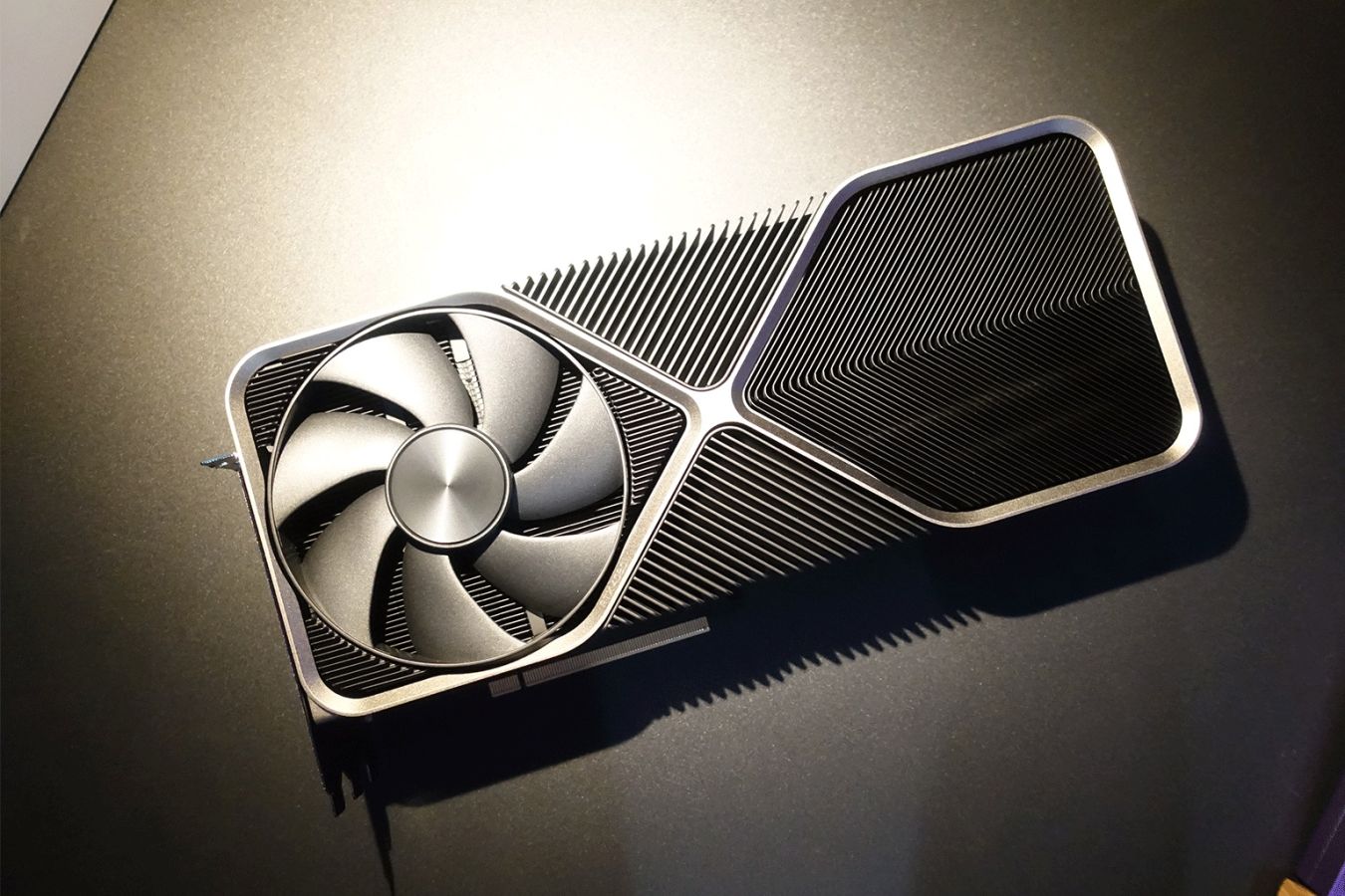 NVIDIA откладывает массовое производство RTX 4000 из-за популярности RTX 3000 DigiTimes