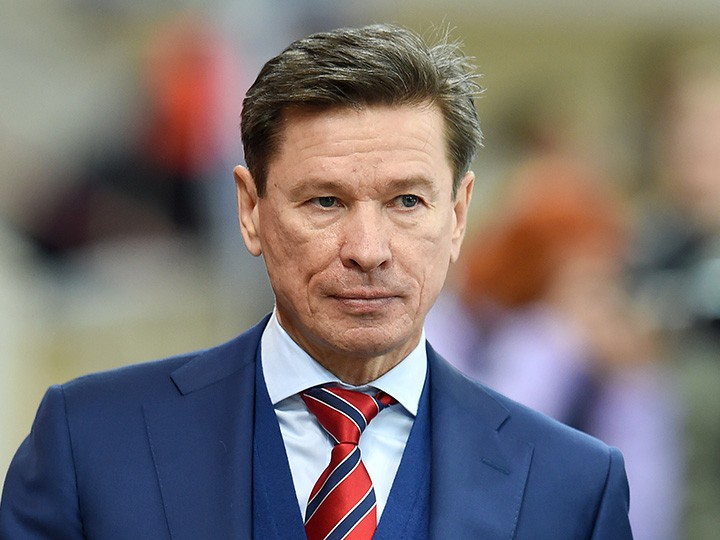 https://img.championat.com/news/big/u/z/vjacheslav-bykov_14952060401612144081.jpg