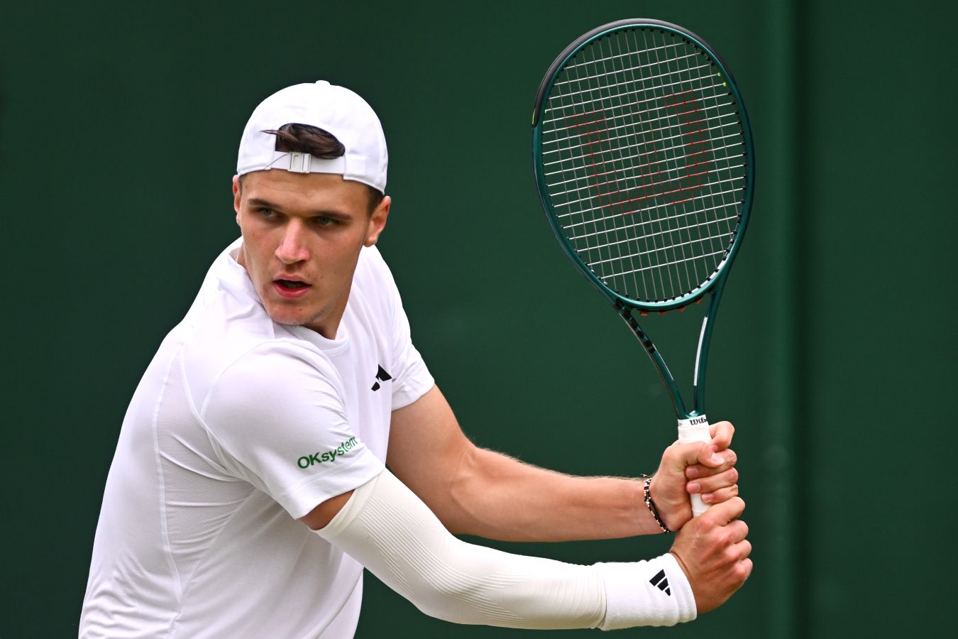 Якуб Меншик признан новичком года на премии ATP Awards