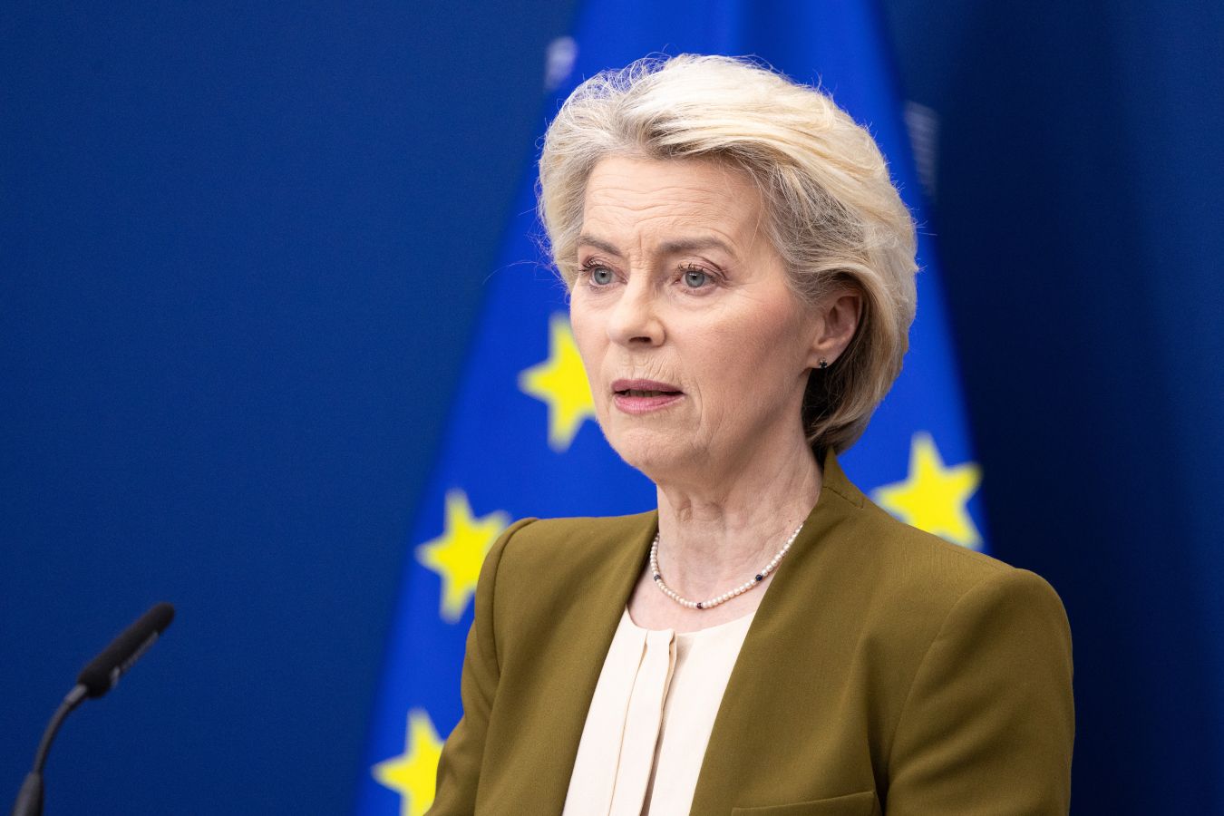 Глава Еврокомиссии фон дер Ляйен поздравила сборную Испании с победой в финале ЧМ-2026