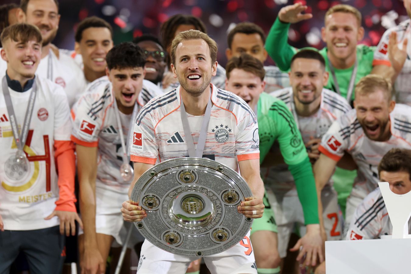 Как «Бавария» отпраздновала чемпионство