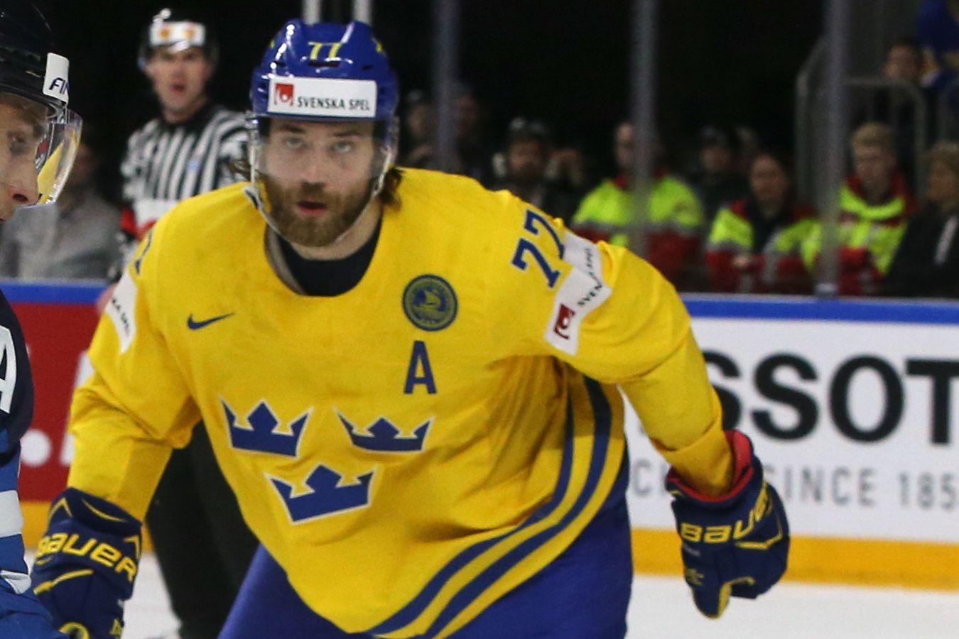 Виктор Хедман примет участие в чемпионате мира по хоккею  2024 в составе сборной Швеции