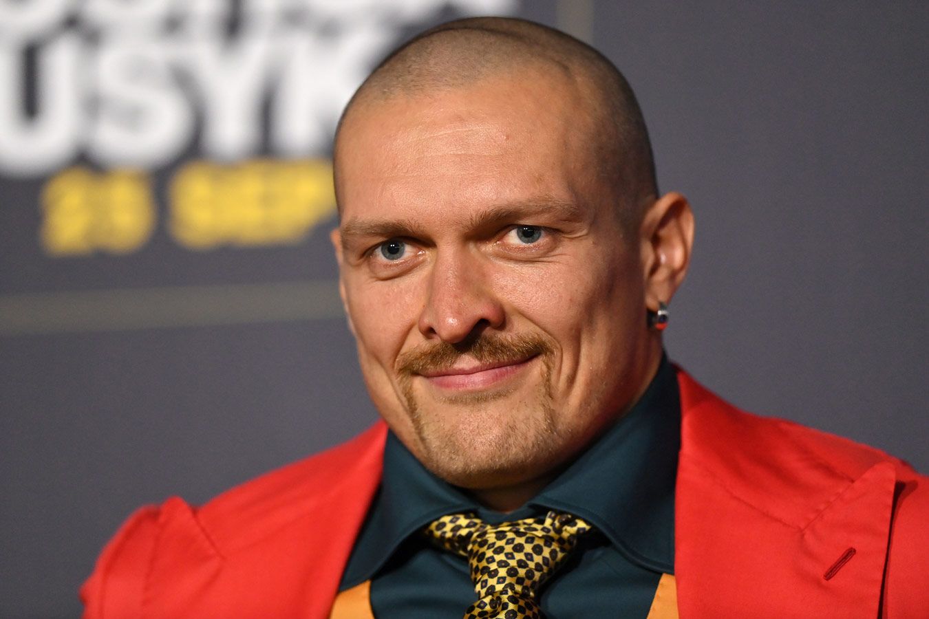 IBF разрешила Александру Усику не проводить обязательную защиту