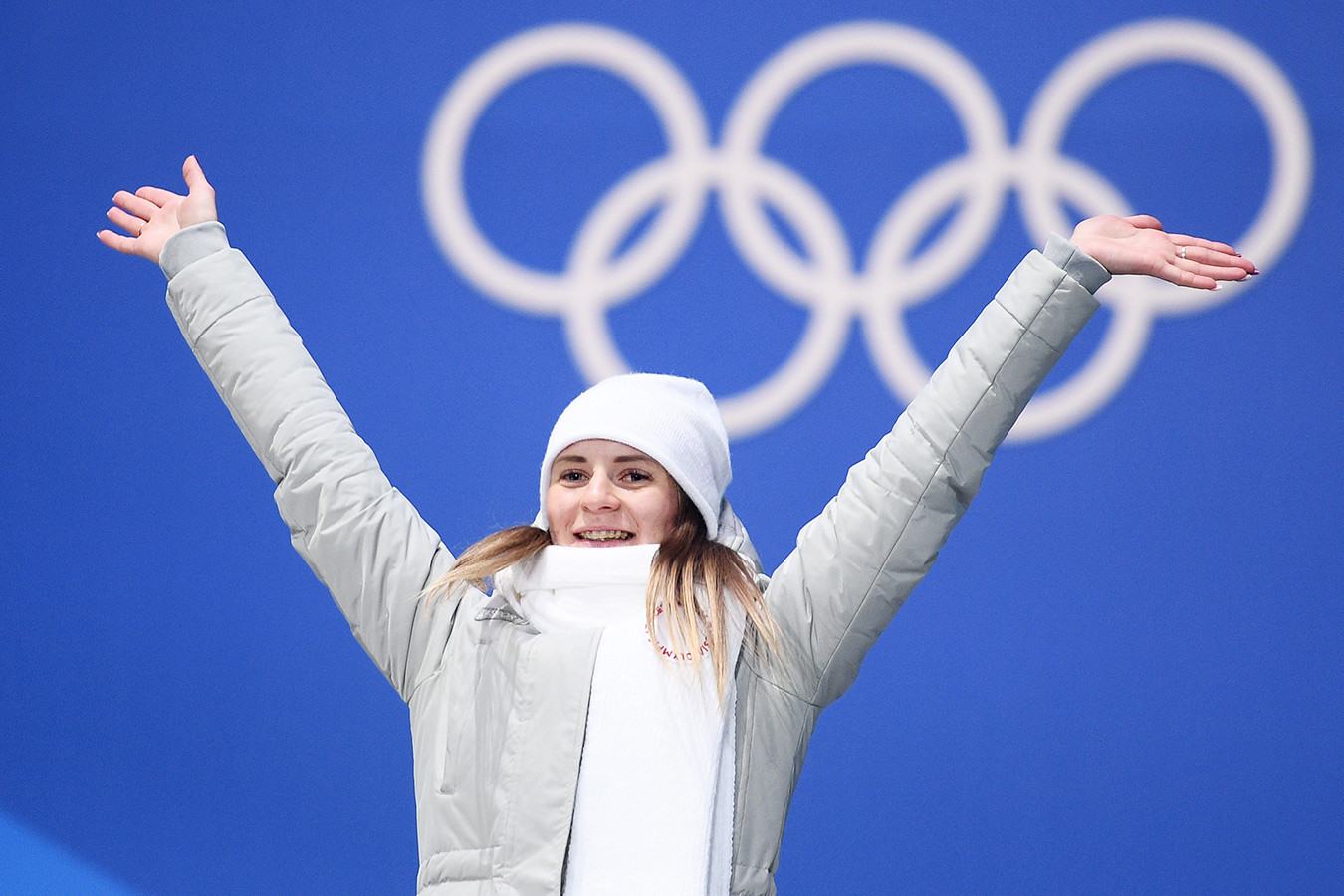 Конькобежка Воронина с мировым рекордом завоевала золото ЧМ на дистанции 5000 м