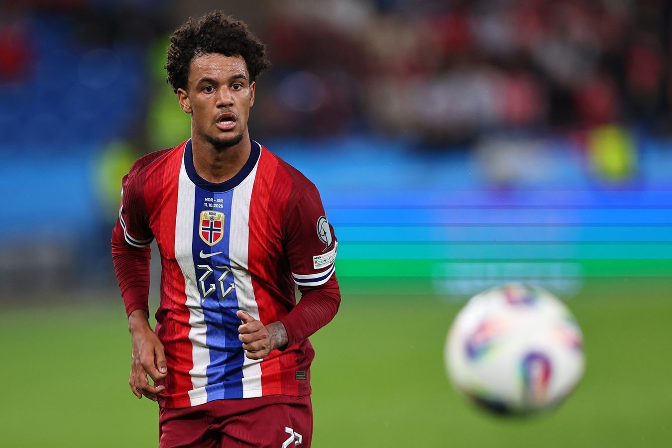 Фулхэм хочет усилиться нападающим Манчестер Сити  BBC