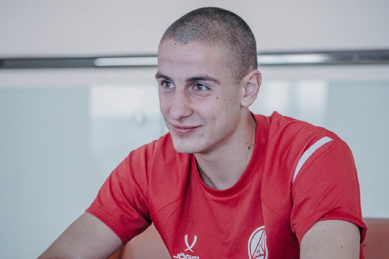 «Акрон» объявил о трансфере сербского хавбека Джурасовича