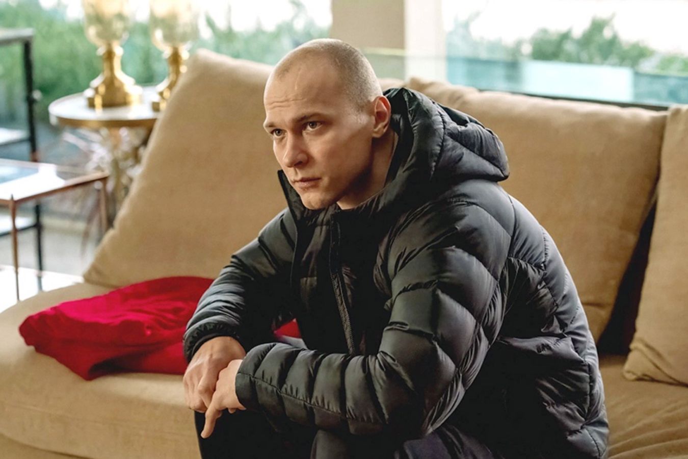 «Завидую белой завистью»: Александр Петров — об успехе Юры Борисова