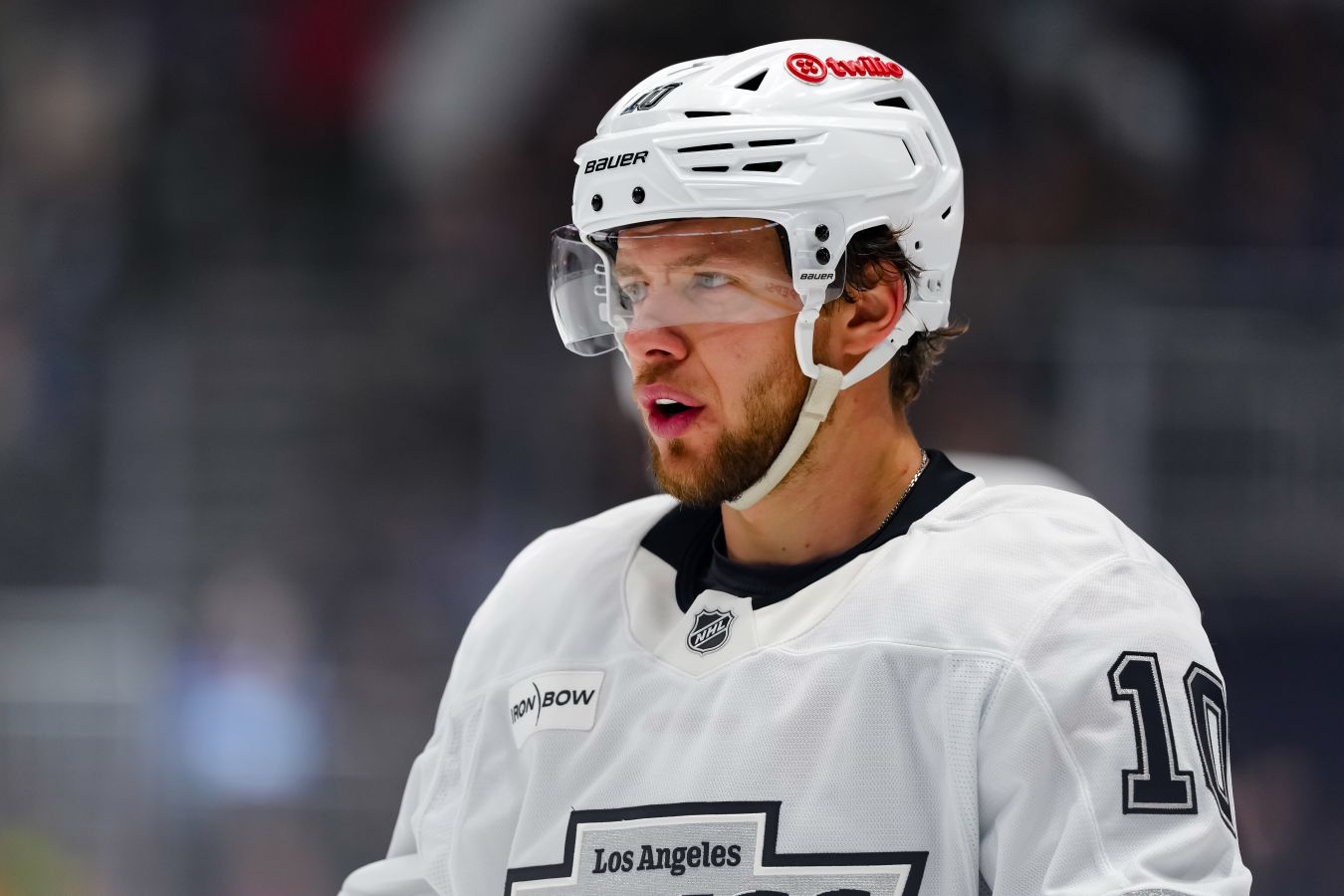 Артемий Панарин признался, что сильно нервничал в матче первого раунда Кубка Стэнли