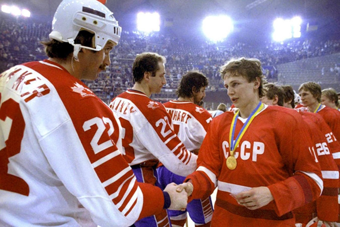 Как сборная СССР стала чемпионом мира-1983, две победы над Канадой – 8:2! -  Чемпионат