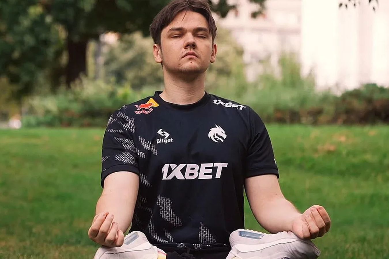 Чемпион «Инта» по Dota 2, гонщик Формулы-1 и Симпл сыграют в шоу-матче на мэйджоре по CS2