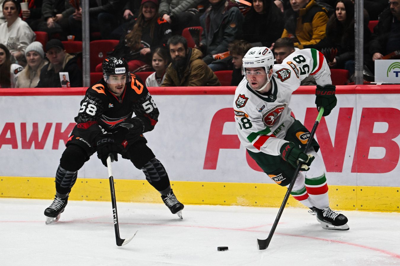 ЦСКА сенсационно уступил аутсайдеру, «Ак Барс» победил в Омске. Итоги дня в КХЛ