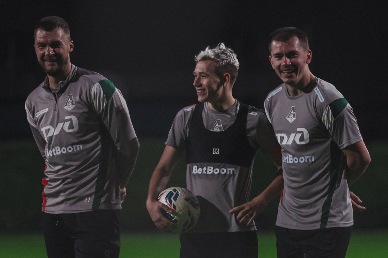 Локомотив разгромил Чэнду Жунчэн в товарищеском матче, Лукас Вера забил один из голов