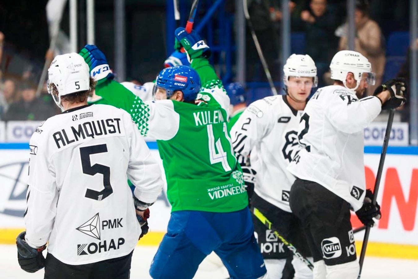 02 24. Салават юлаев трактор 9 сентября. 02 24. Салават юлаев обладатель кубка гагарина 2011. Салават юлаев трактор 29.