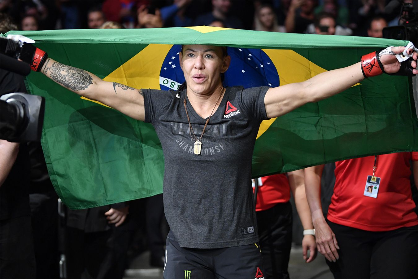 UFC нужна самая брутальная женщина мира. Возвращение Сайборг спасёт дивизион
