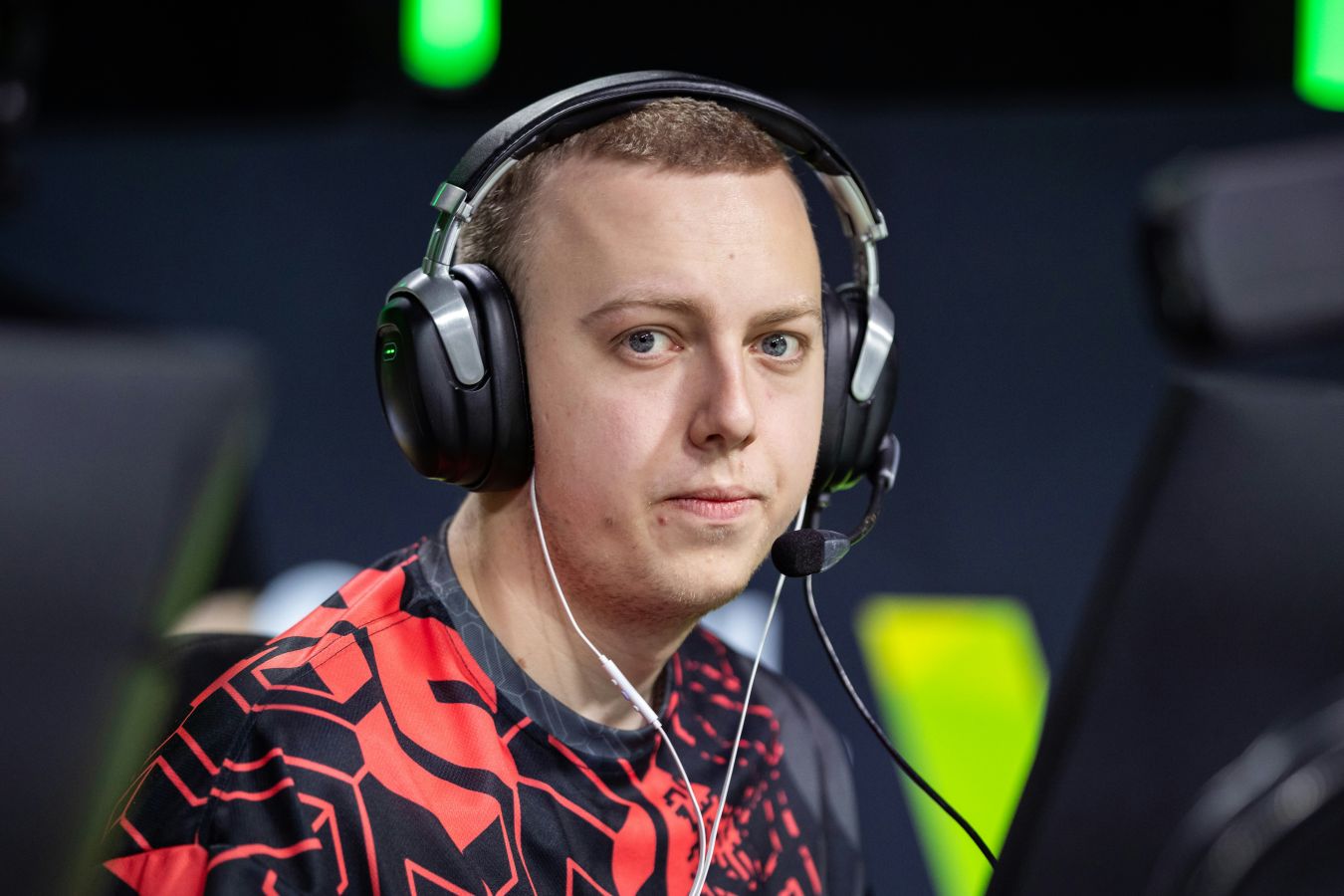 NiP подписала cairne в состав по CS 2 на фоне скандала с читами