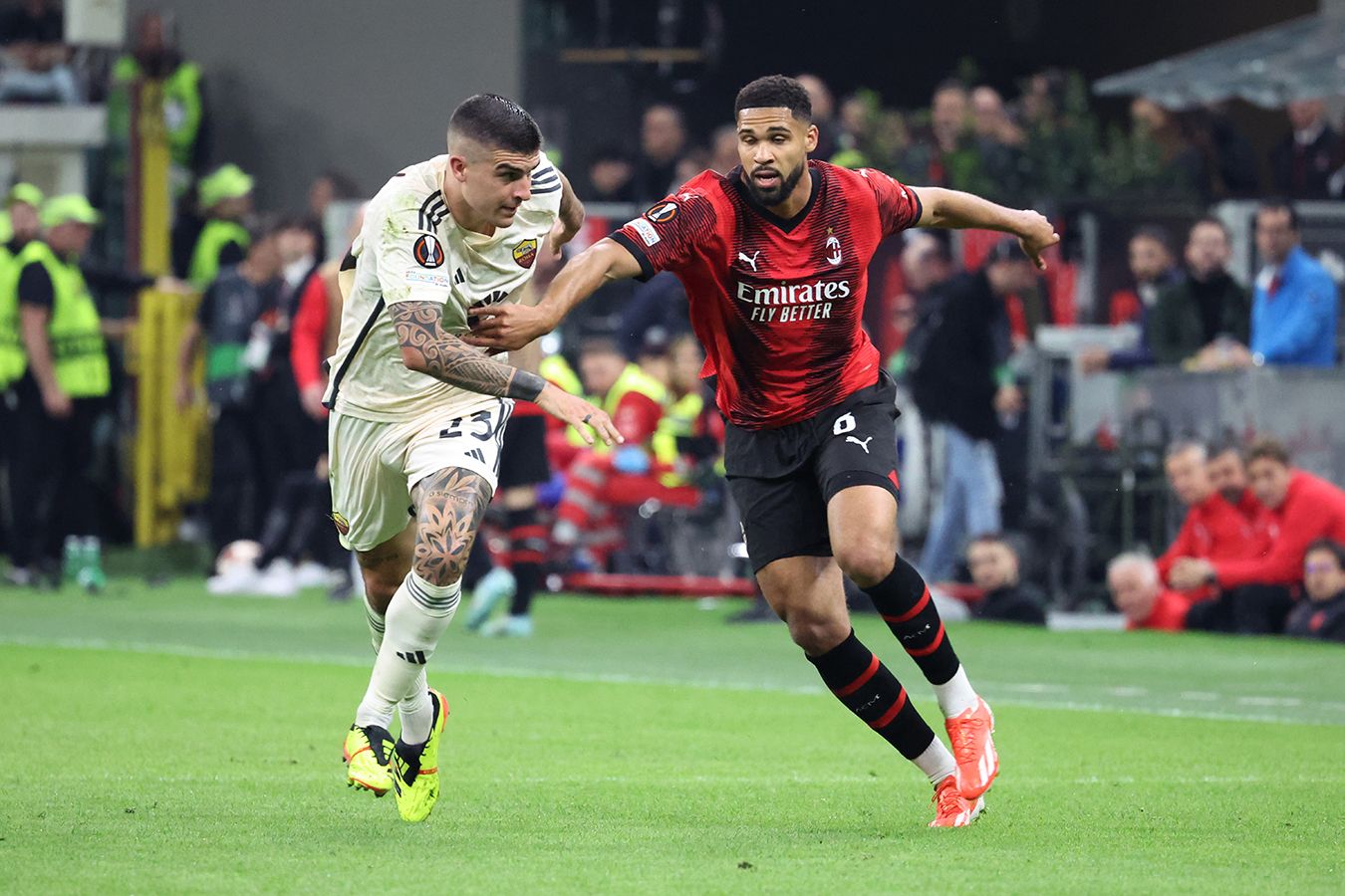 «Милан» уступил «Роме» в первом матче 1/4 финала Лиги Европы