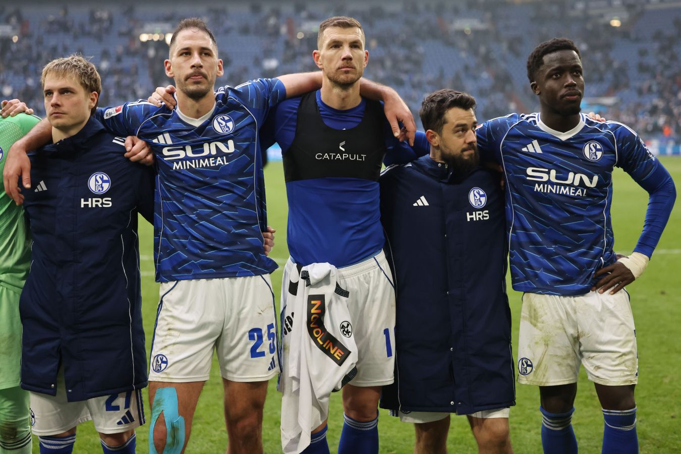 «Шальке» рвётся в элиту