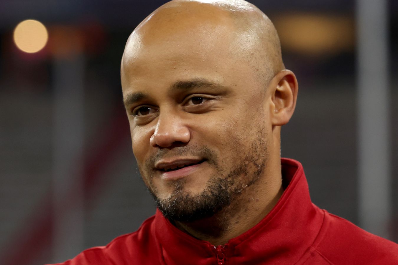 Главный тренер Баварии Компани высказался об игре 17-летнего Ленарта Карла