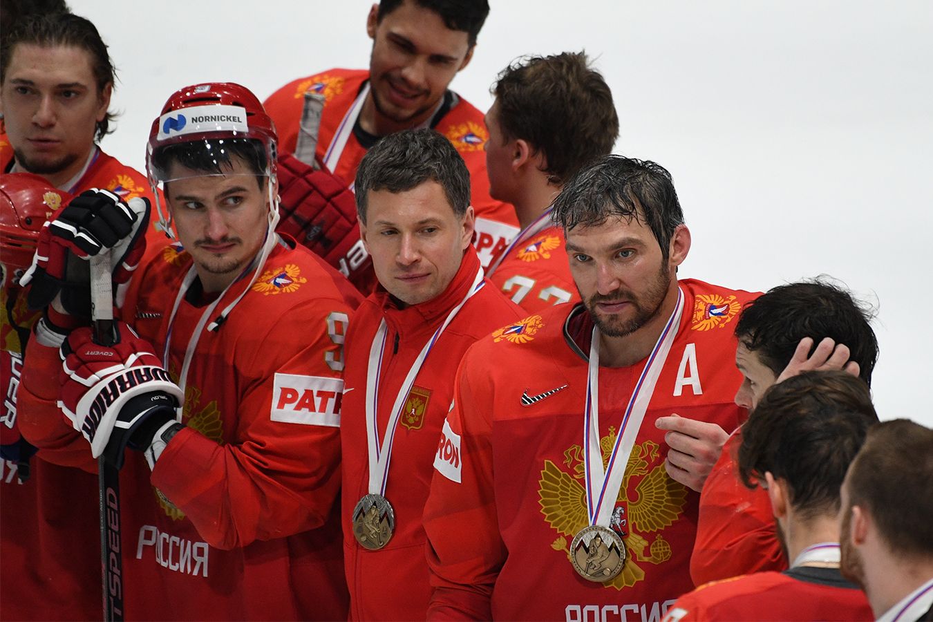 Команда мечты с Овечкиным или молодёжь с Мичковым? Какой могла быть Россия на хоккейном ЧМ