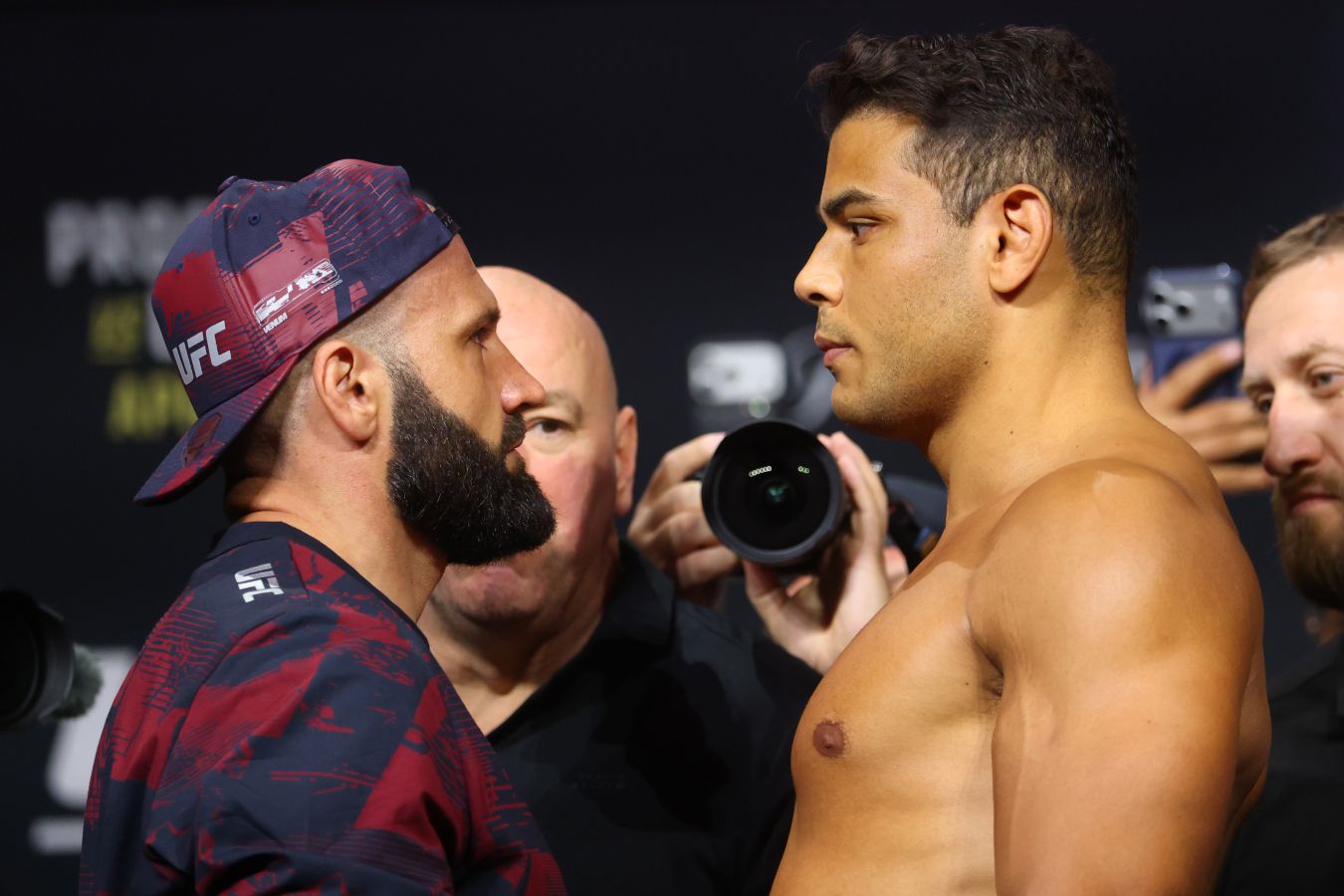 UFC 327: Прохазка — Ульберг, Мурзаканов — Коста