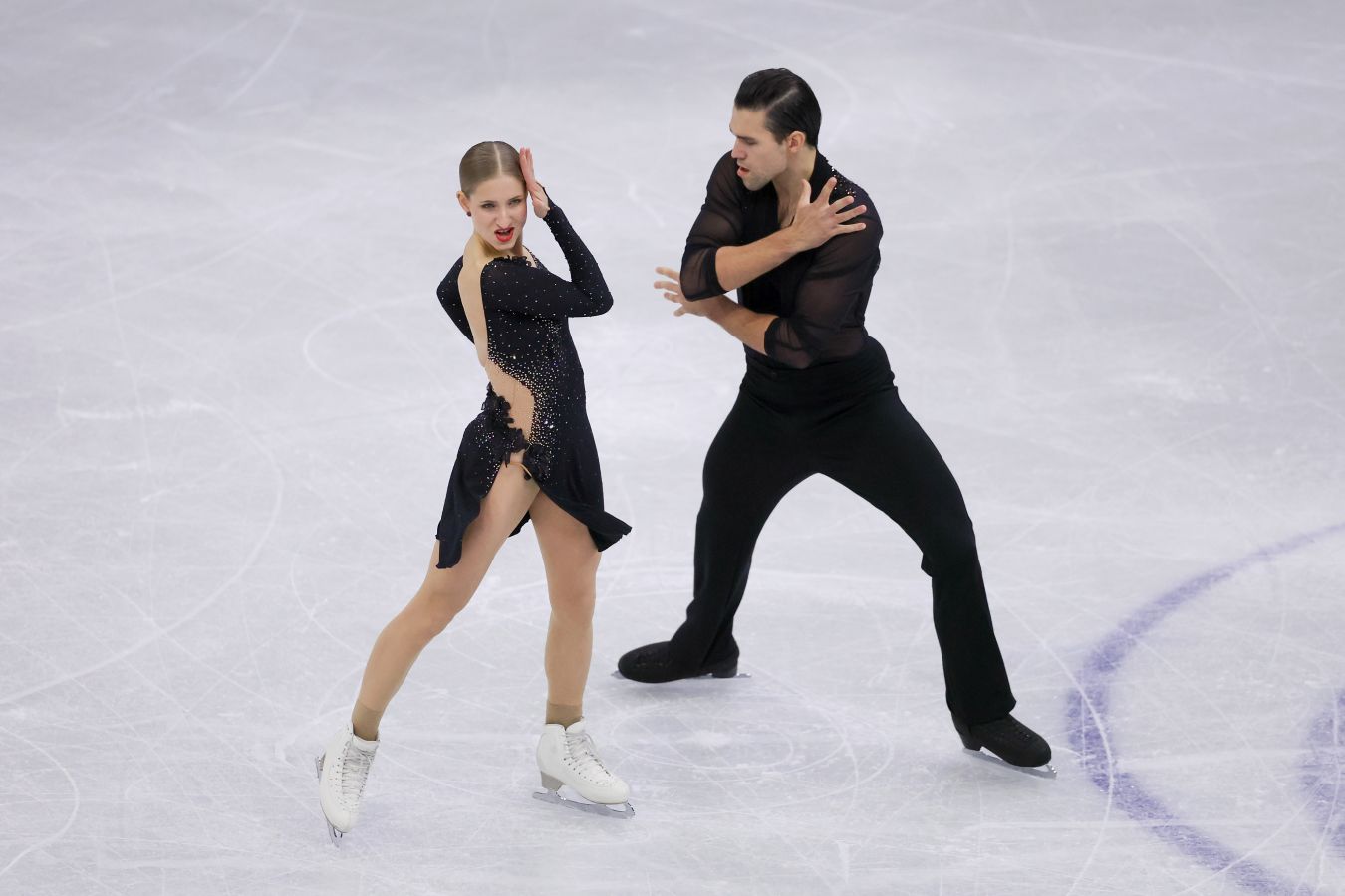 Lexington Stil porno film onlayn Curvy ona va ogil porno