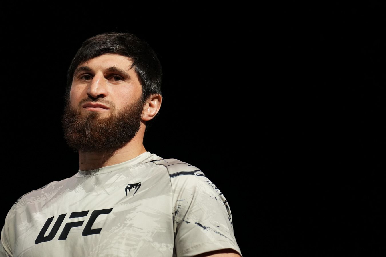 В команде Анкалаева назвали двух приоритетных соперников