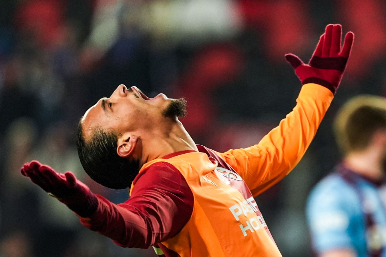 Галатасарай разгромил Трабзонспор и вышел в финал Суперкубка Турции