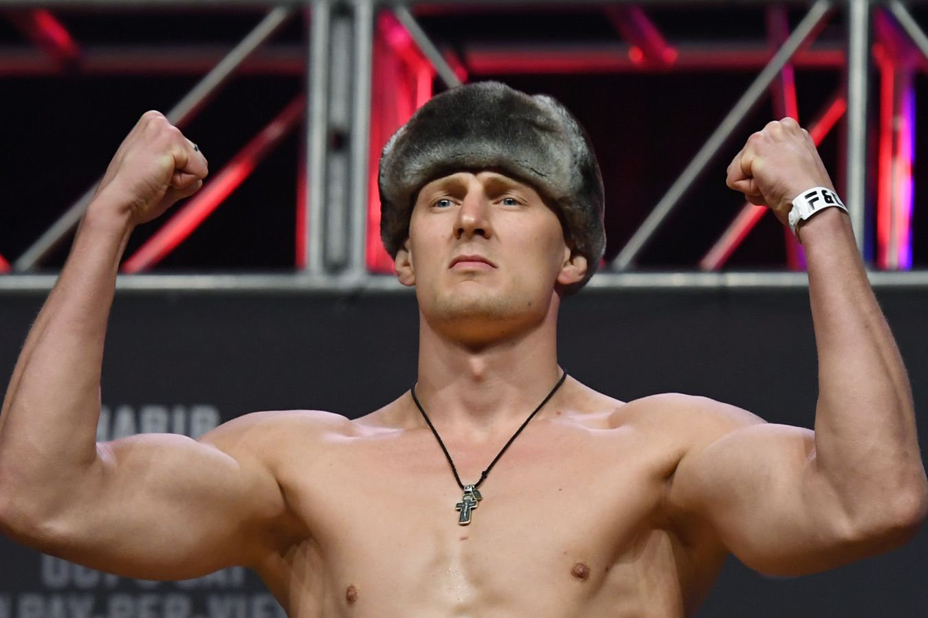 Сириль Ган — Александр Волков: прямая онлайн-трансляция боя на UFC 310 начнётся в 7:00 мск