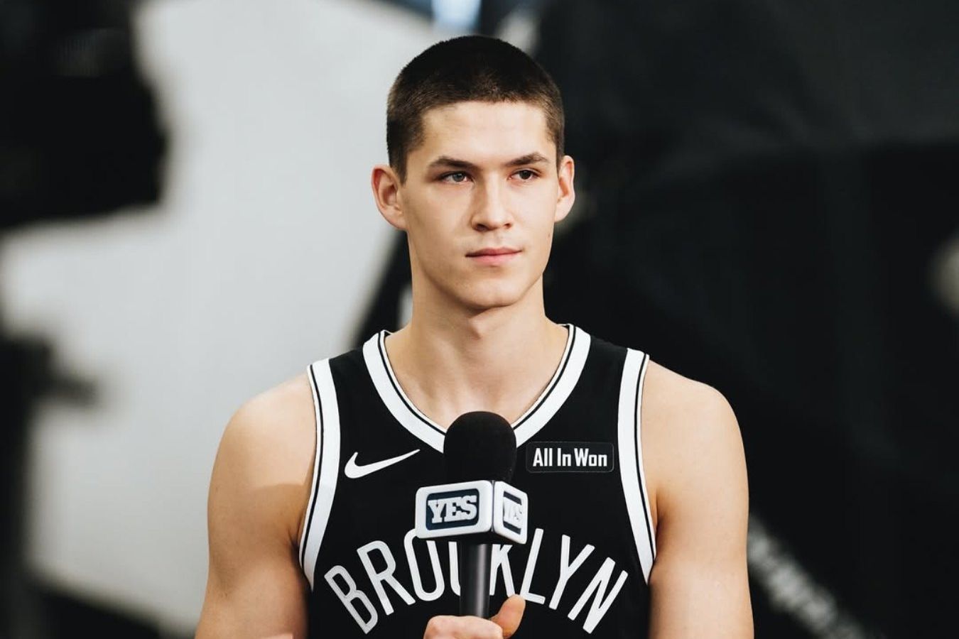 Узнаёте Егор Дёмин показал архивное видео с чемпионом НБА Тимофеем Мозговым