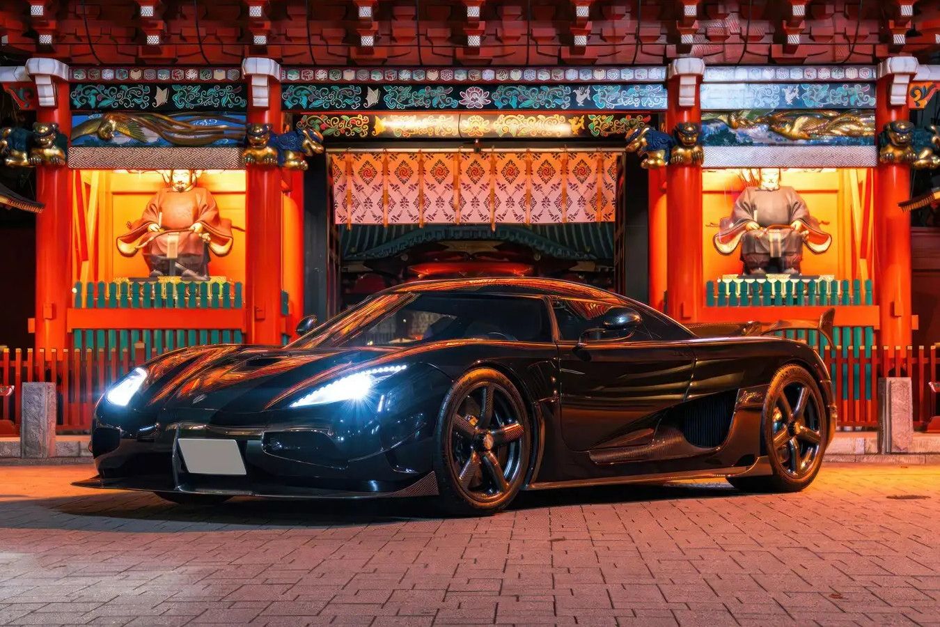 спорткар mclaren p1