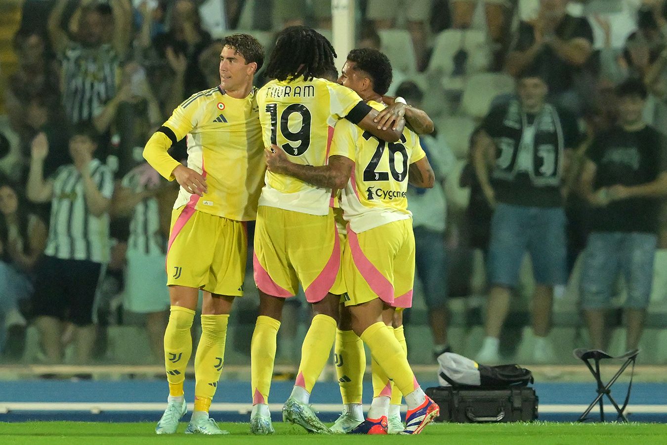 Ювентус разгромил Верону в гостях во 2-м туре Серии А