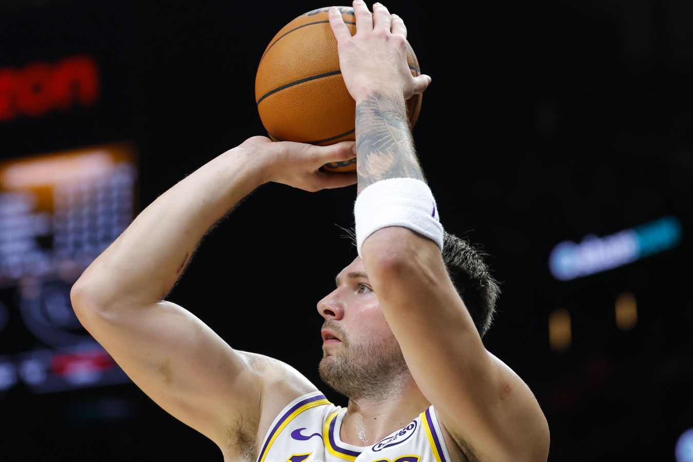 Лука Дончич второй раз подряд признан игроком недели на Западе