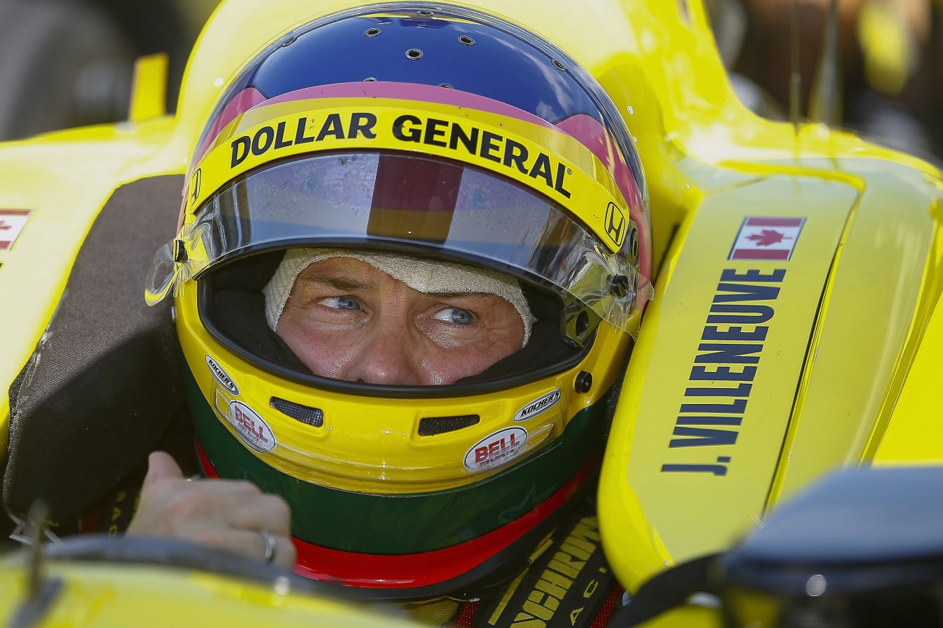 Чемпион Формулы-1 Жак Вильнёв подозревается в использовании офшорных схем