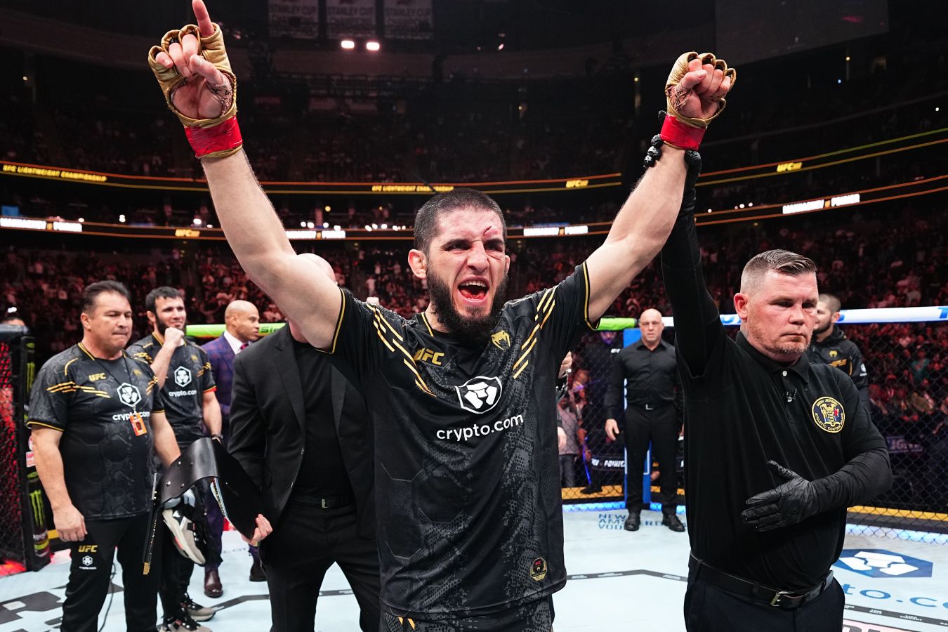 Насколько хорошо вы знаете Махачева?