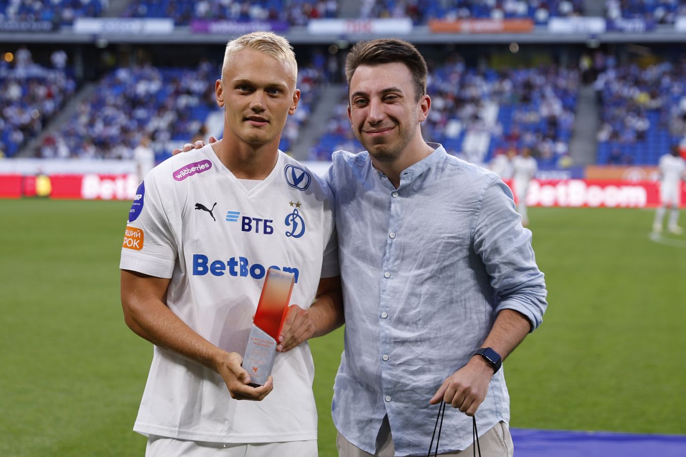 Взгляд в будущее футбола: «Чемпионат» вручил награду лучшему молодому футболисту России