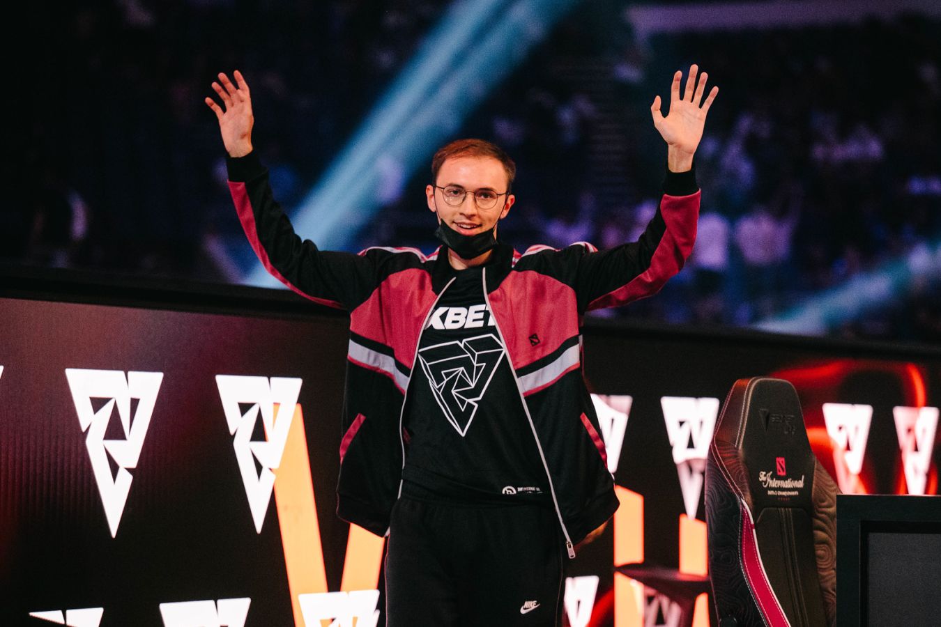 Team Spirit уступила Tundra в финале крупного онлайн-турнира BetBoom Universe по Dota 2