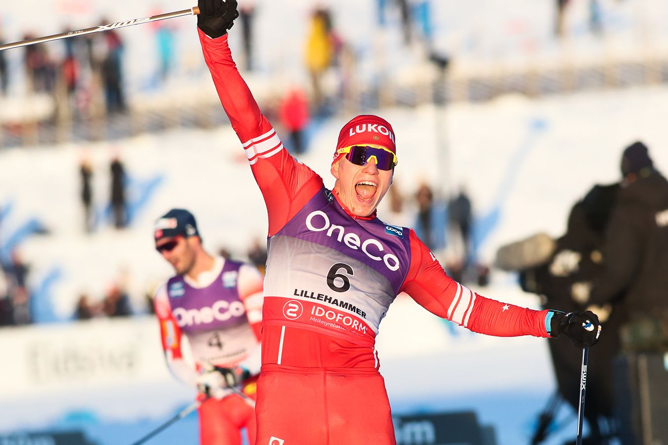 Александр Большунов выиграл коньковую разделку на чемпионате России