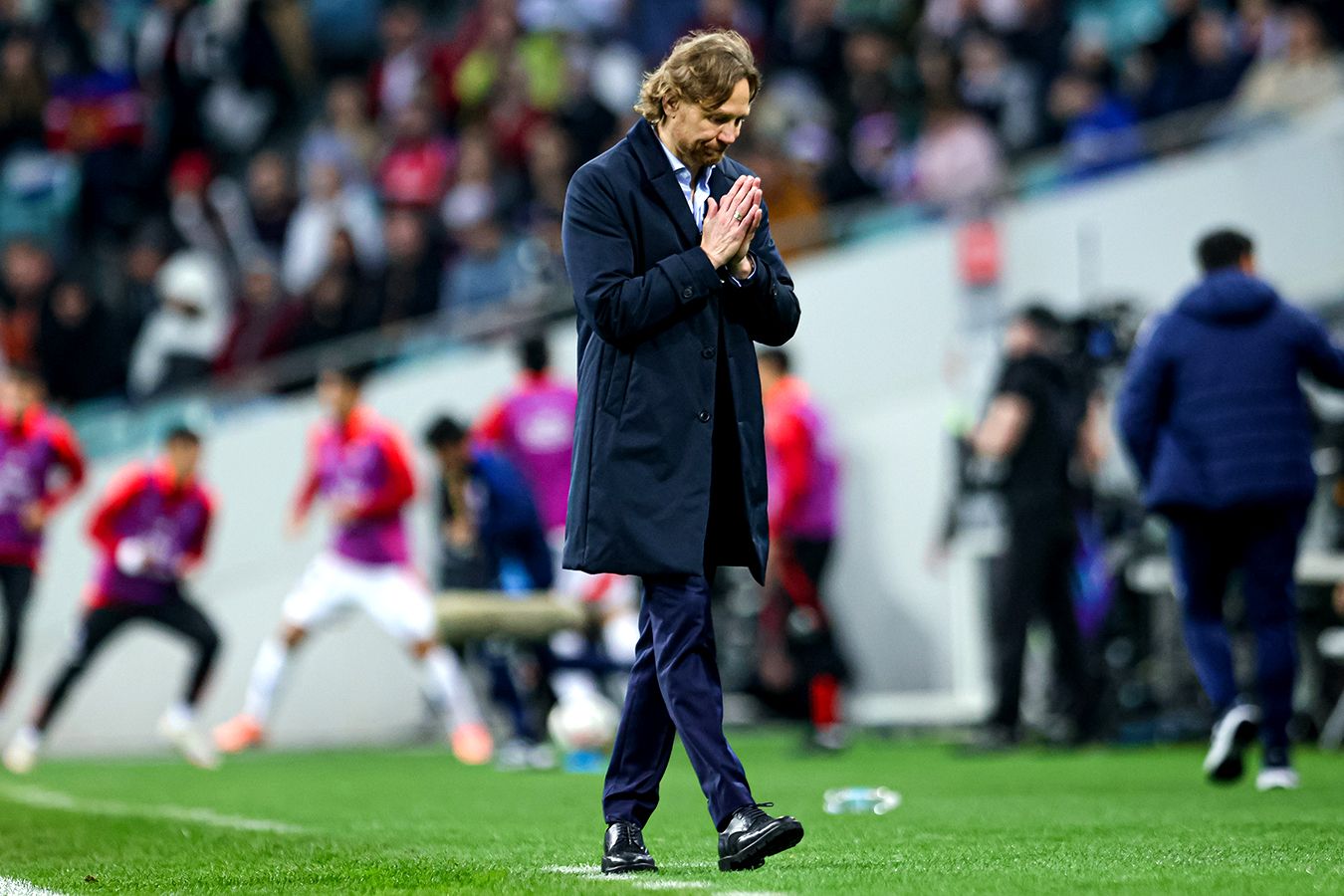 Валерий Карпин