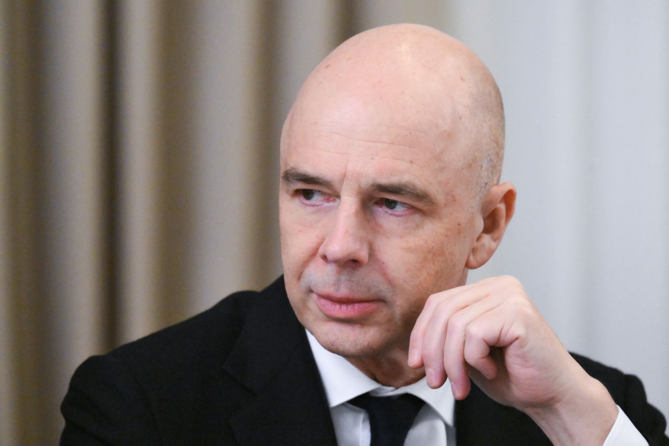 Минфин спасает букмекеров?