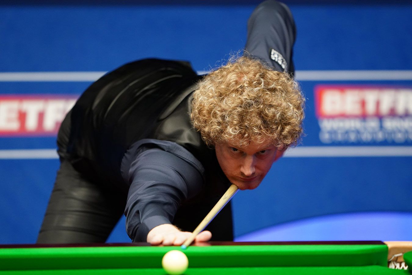 Робертсон прошёл в финальную стадию German Masters, Марк Аллен проиграл во втором матче