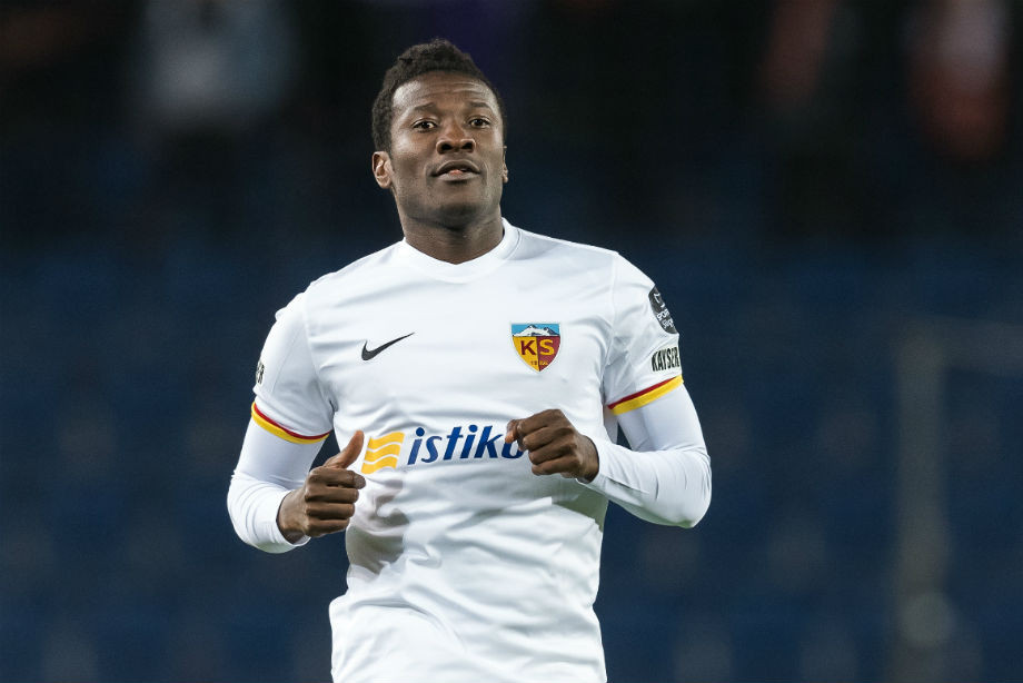 Asamoah Gyan. Асамоа Гьян футболист.